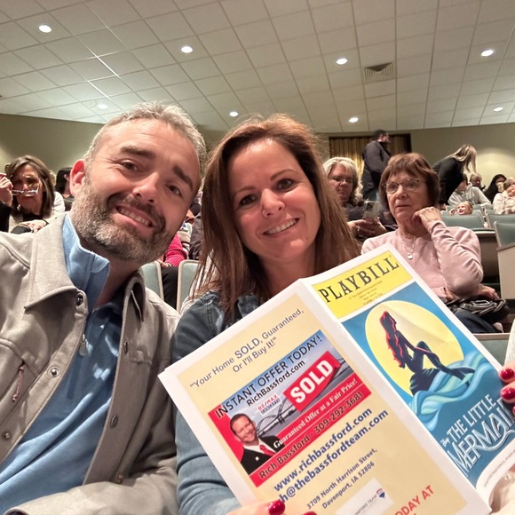 Meet The Darliz Market Place staff, Darron and Elizabeth Steagall - Picture 3 of 8